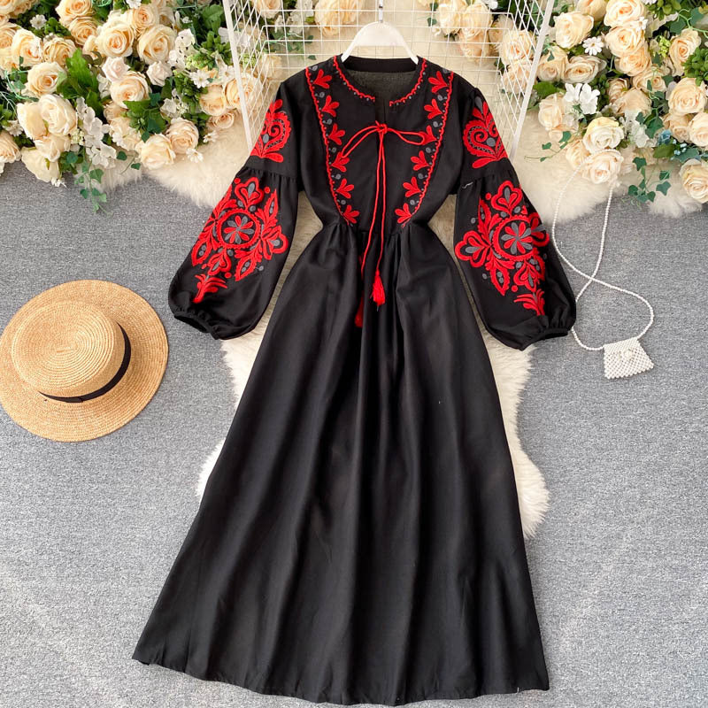 Bohemian Ethnic Style Embroidered Flower Round Neck Lantern Sleeve Long Dress Dresses