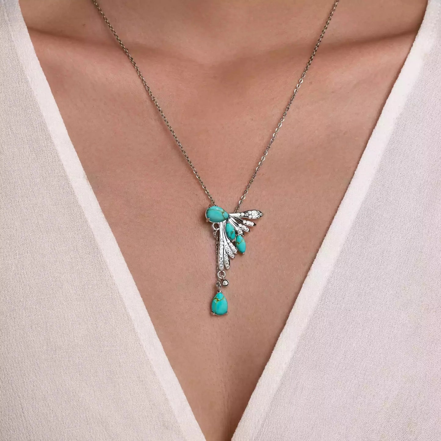 Elegant Dragonfly Necklace