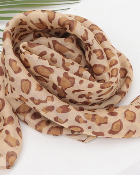 Fashionable Leopard Print Chiffon Square Scarf