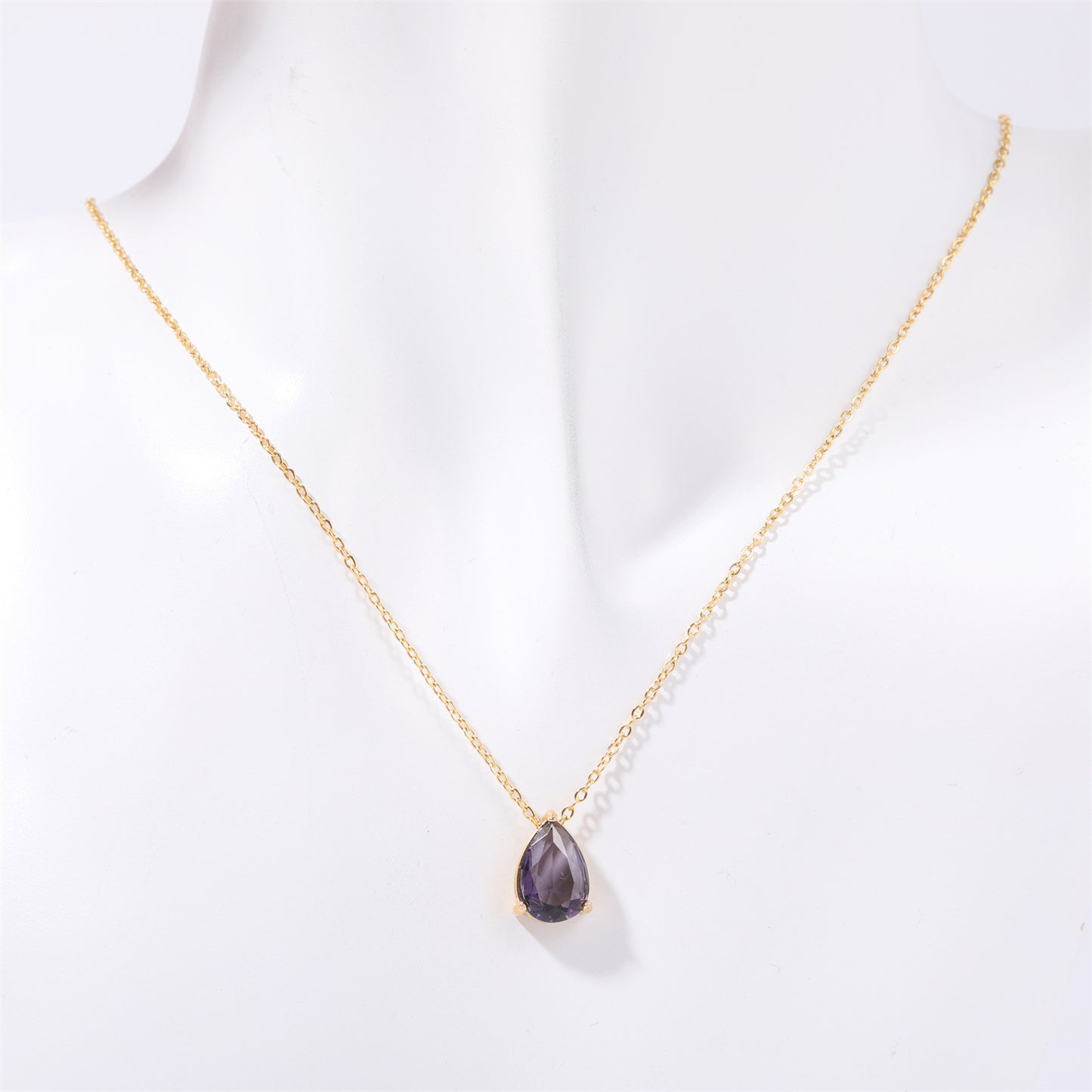 Women's December Birthday Pear-shaped Teardrop Zircon Necklace