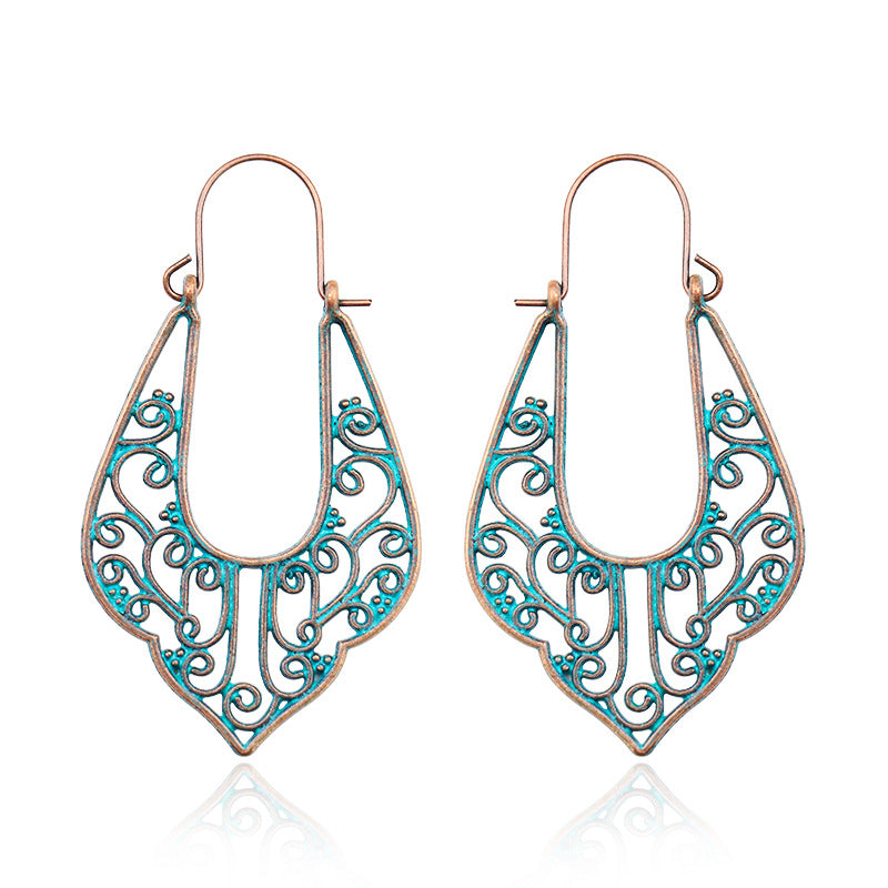 Women's Bohemian Court Hollow U-shaped Earrings