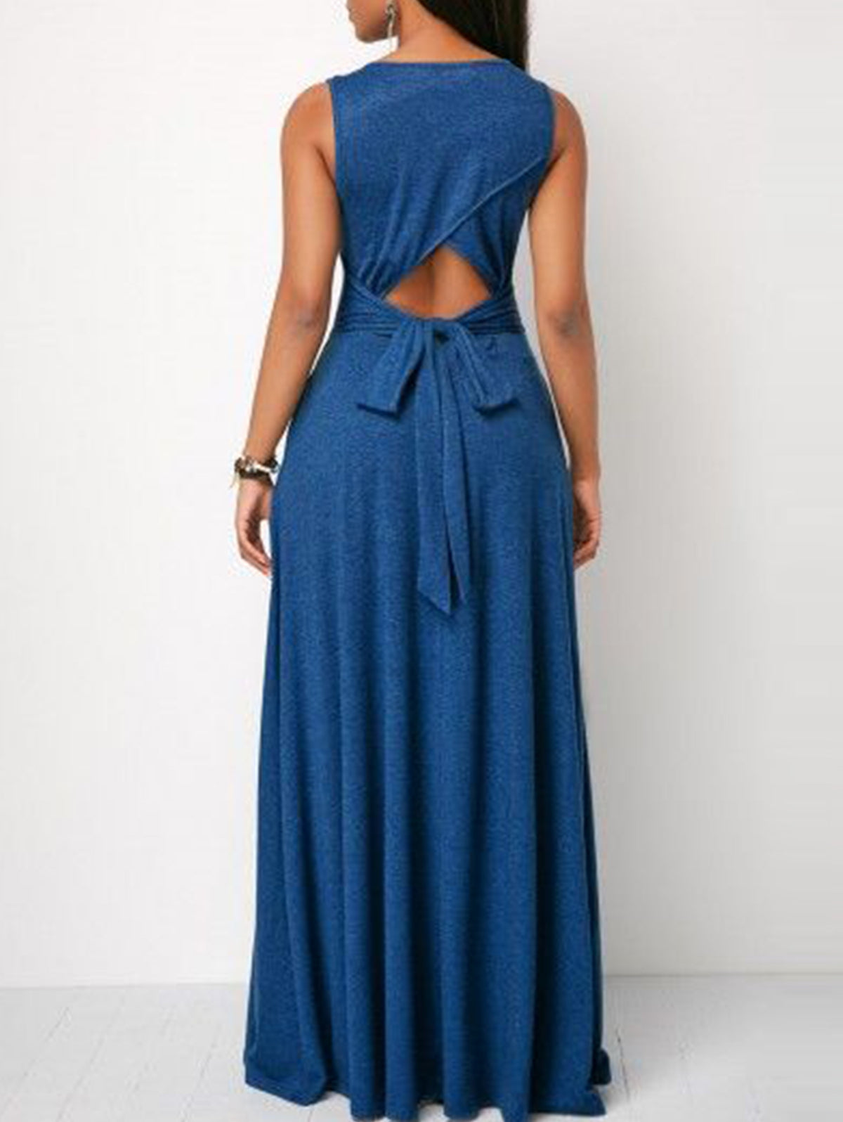 Plain Pockets Cut Out Crew Neck Sleeveless Maxi Dress [Pre-Order]