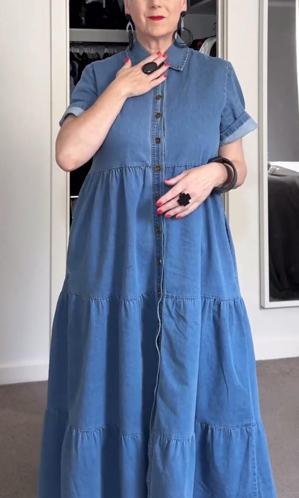 Women's denim cake shirt with long skirt