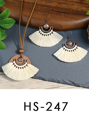 Women's Bohemian Fan-shaped Tassel Earrings And Necklace Suit