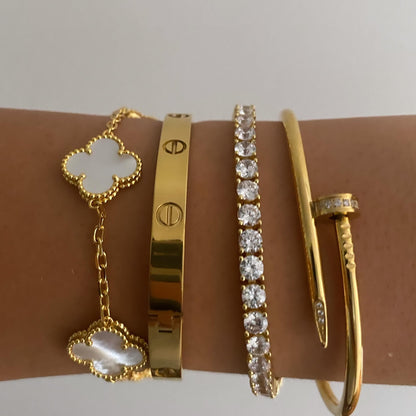 Gold Luxury Bracelets Set