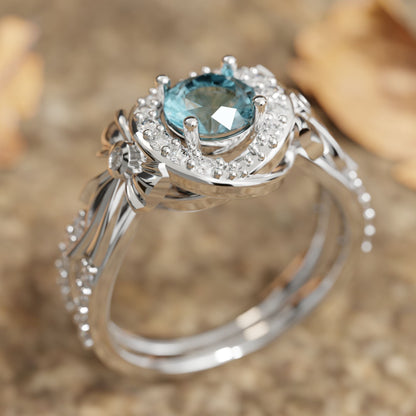 Graceful Bow Entwined Ring