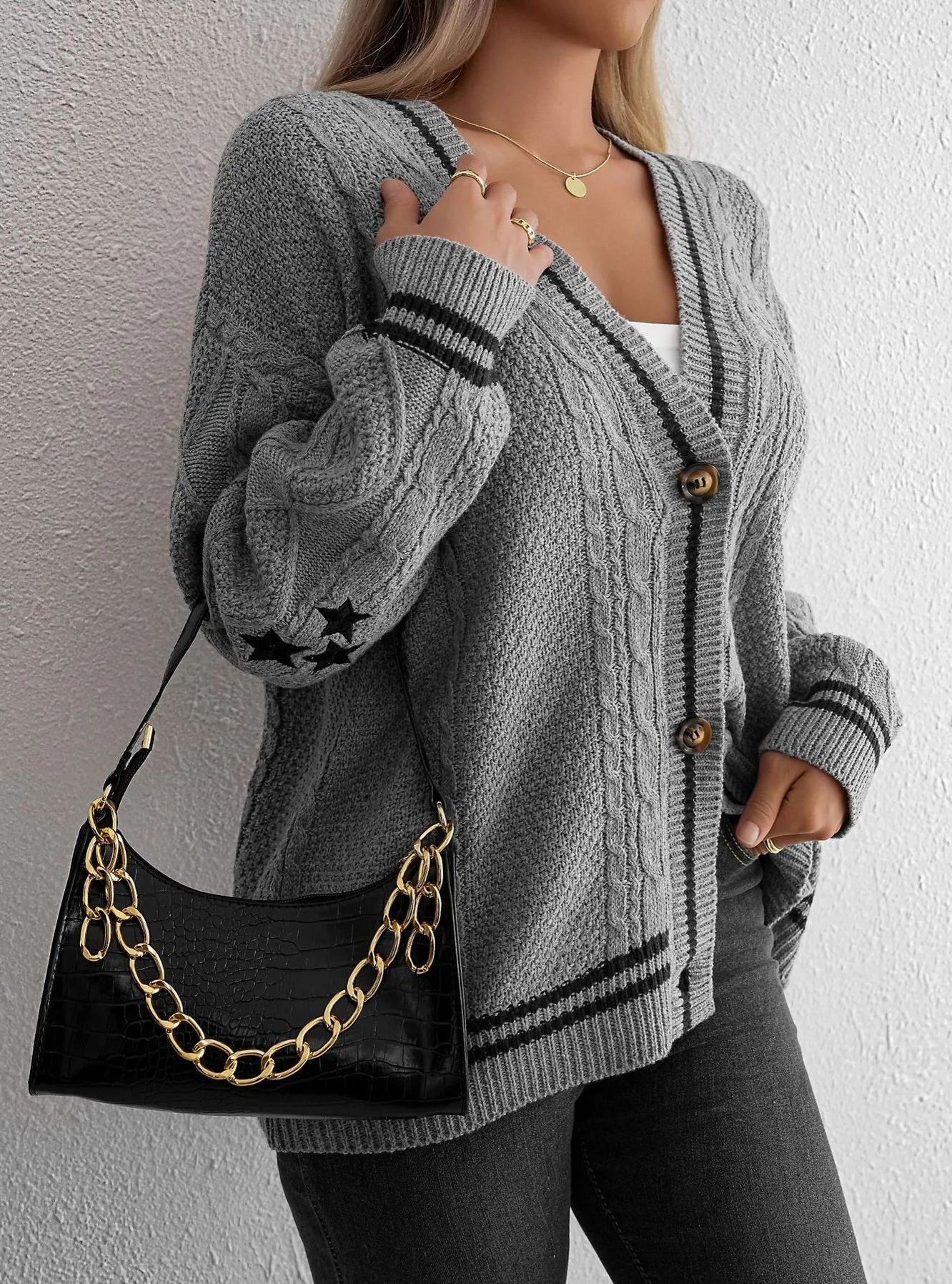 Lovely Star Sleeves Knitted Cardigan