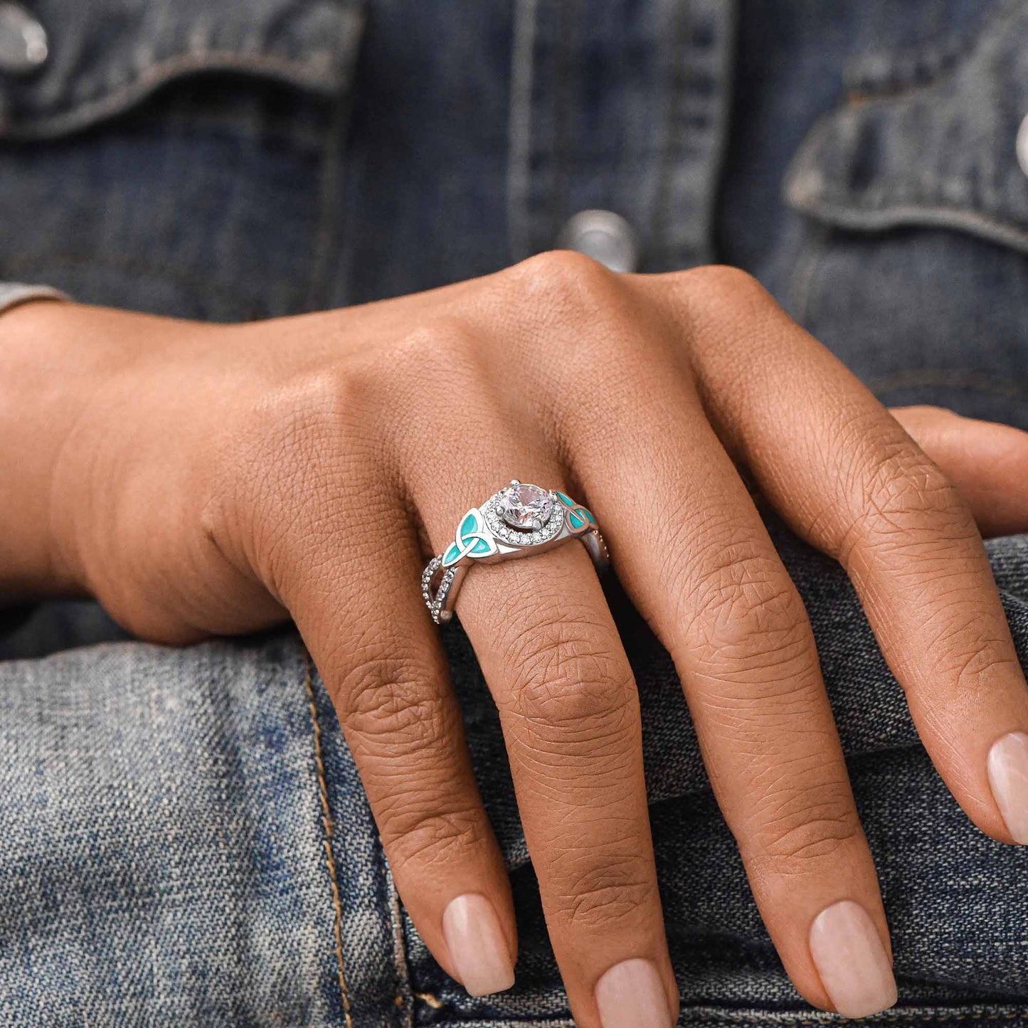 Interwoven Lucky Leaf Ring