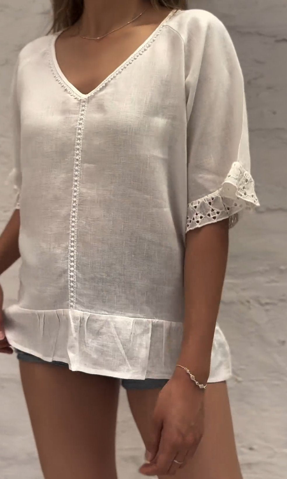 Lace spliced solid color cotton and linen top