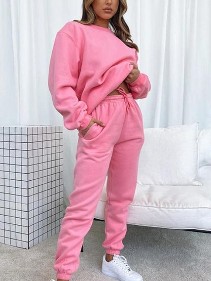 Round neck trousers and long sleeve sweatshirt suit