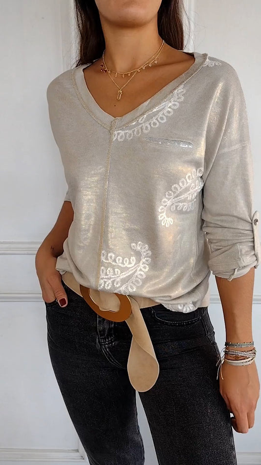 V-neck Hot-printed Long-sleeved Casual Top