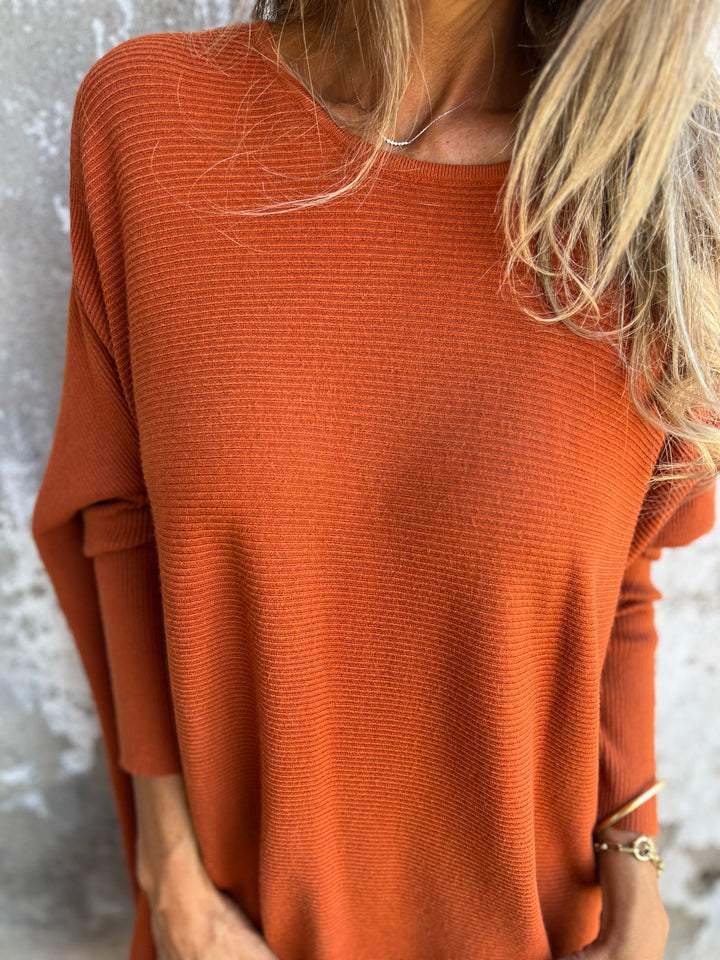 Round Neck Long Sleeve Knitted Top