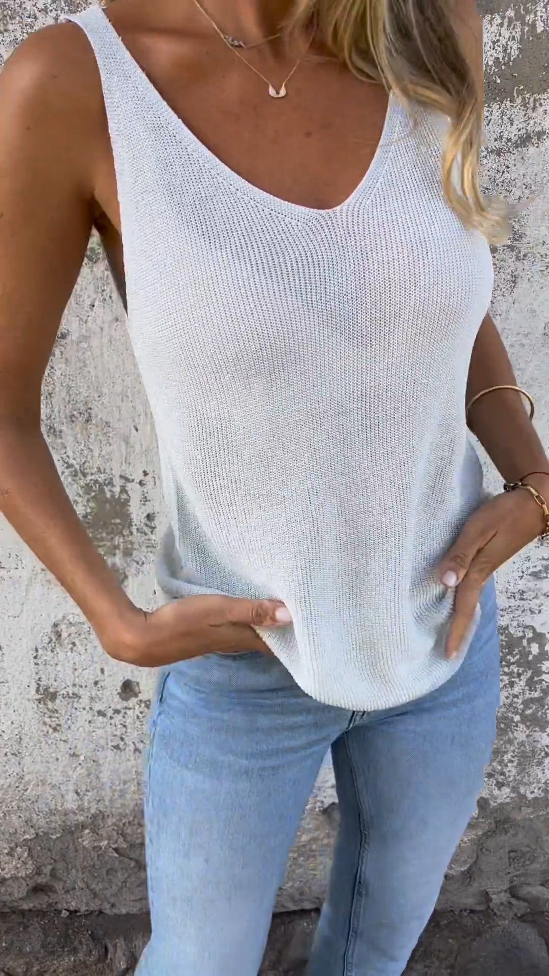 V-neck Knitted Backless Camisole