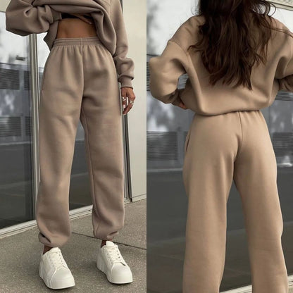 Thickened long-sleeved sweatshirt and trousers two-piece suit