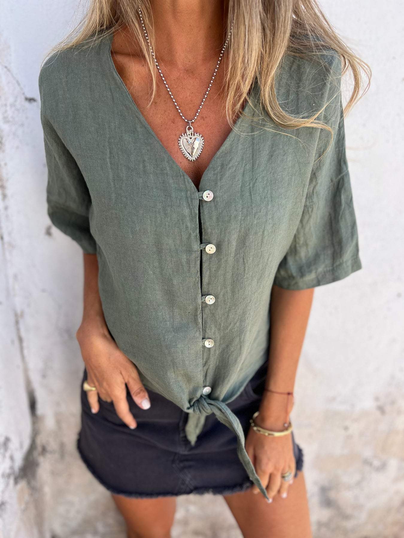 Cotton and Linen V-neck Casual Top