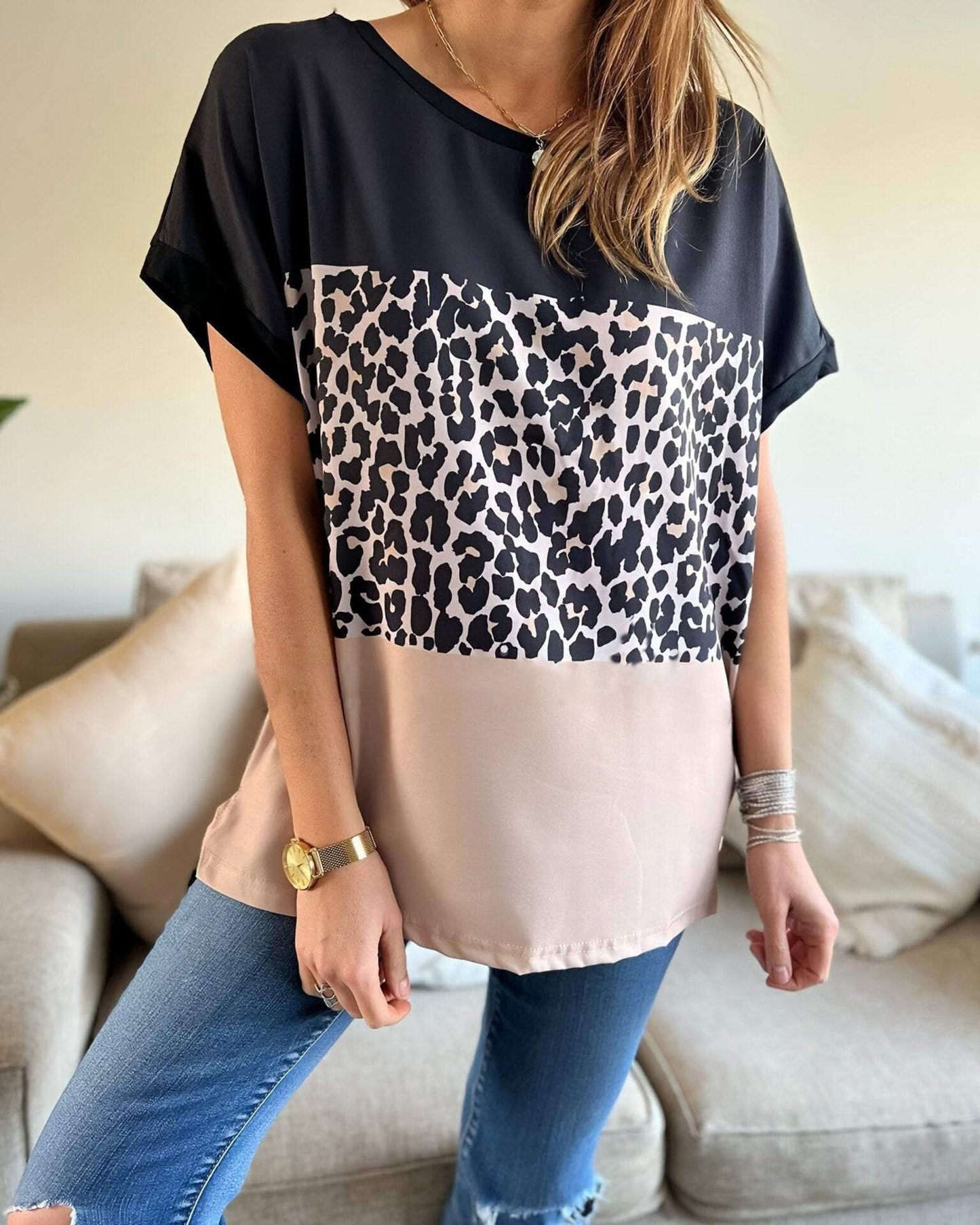 Women's Round Neck Short Sleeve Leopard Print Casual Top