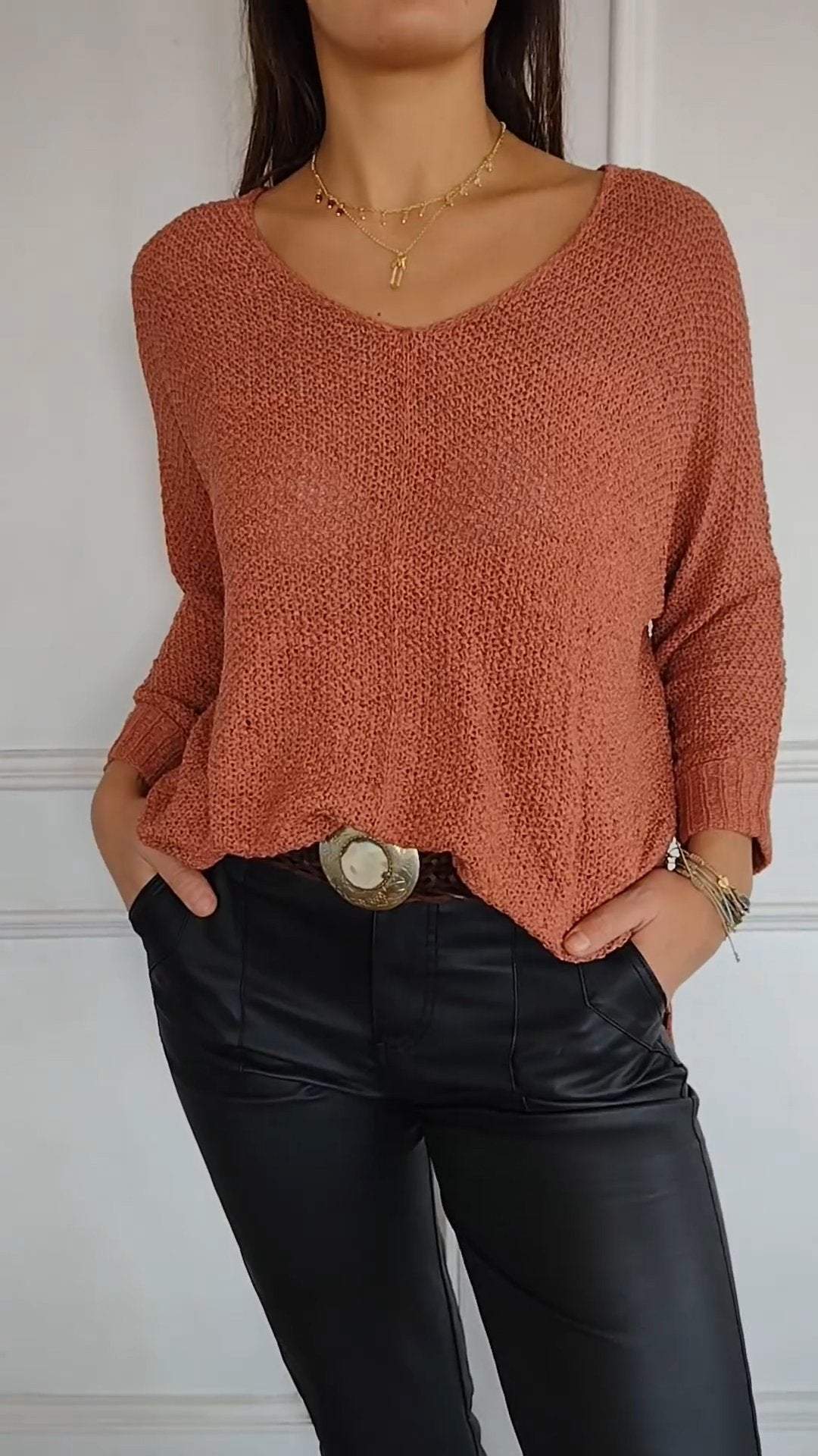 Casual V-neck Knitted Top