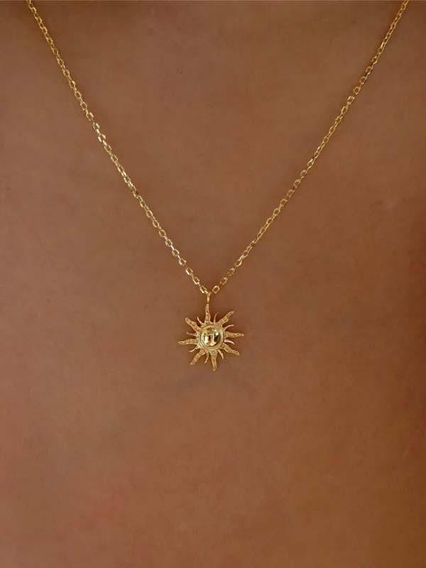 Sun God Ray Pendant Short Necklace