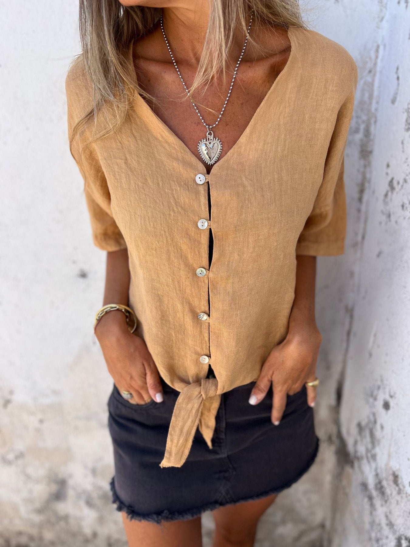 Cotton and Linen V-neck Casual Top