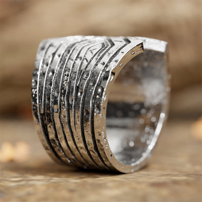 Rustic Echo Ring