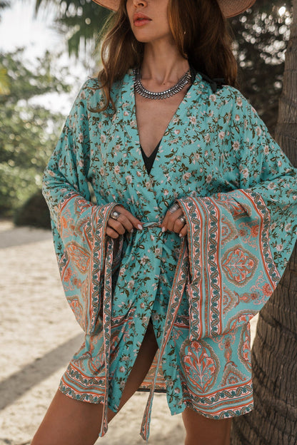 Atlantis Kimono