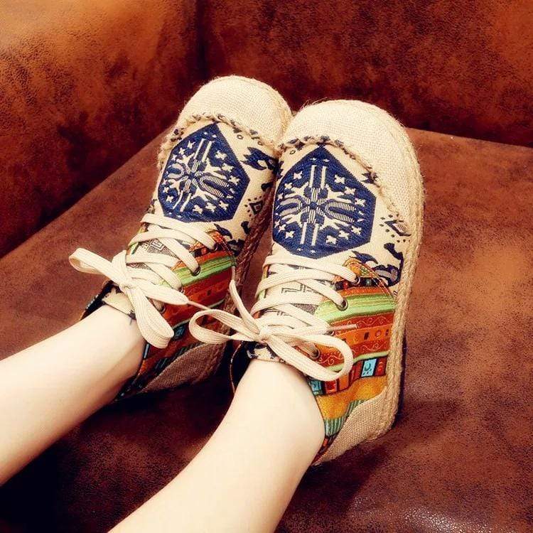 Arden Ethnic Design Shoes