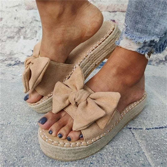 Butterfly-knot Sandals