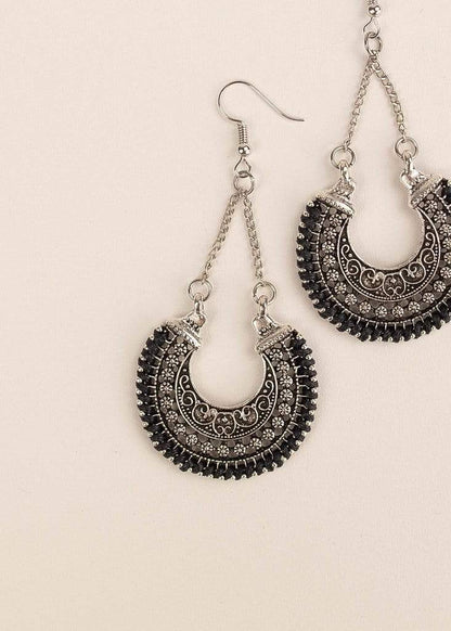 Charmer Crescent Earrings (5 Colors)