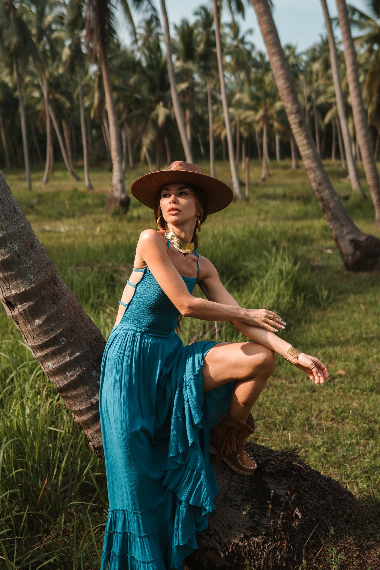 Lady Earth Maxi Dress