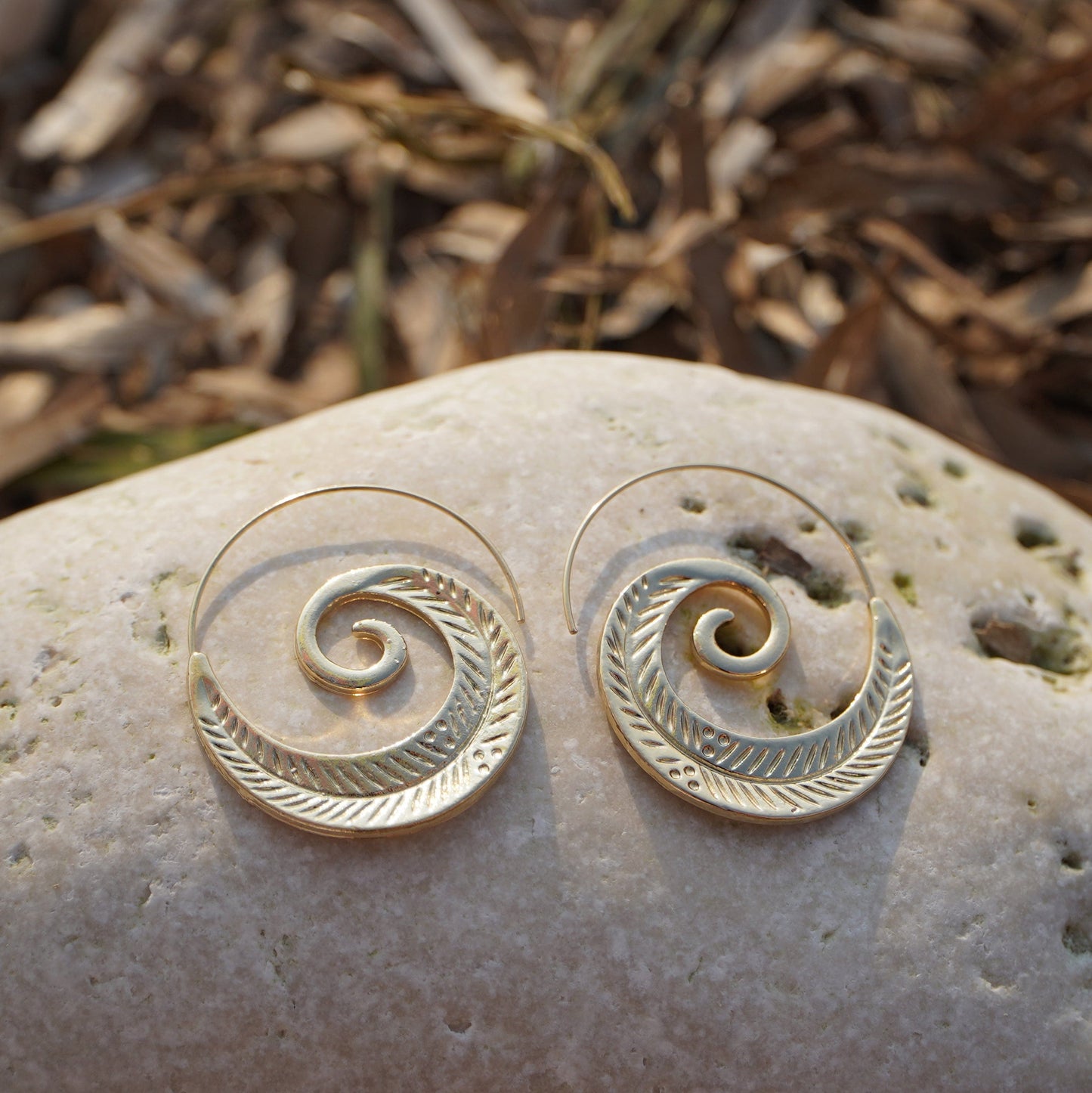 Tranquility Spiral Earrings (2 Colors)