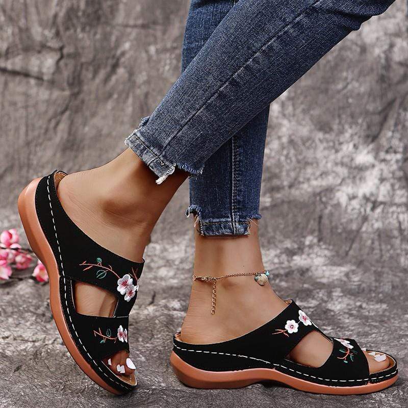 Floral Embroidered Slippers