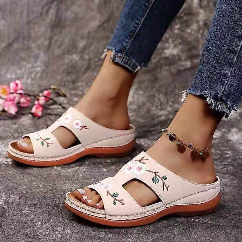 Floral Embroidered Slippers