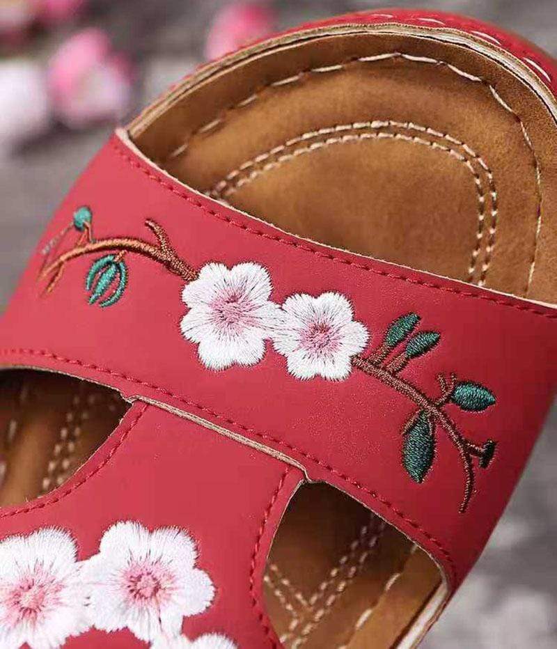 Floral Embroidered Slippers