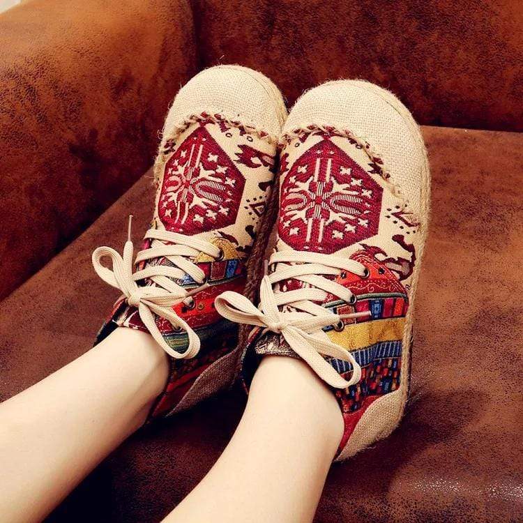 Arden Ethnic Design Shoes