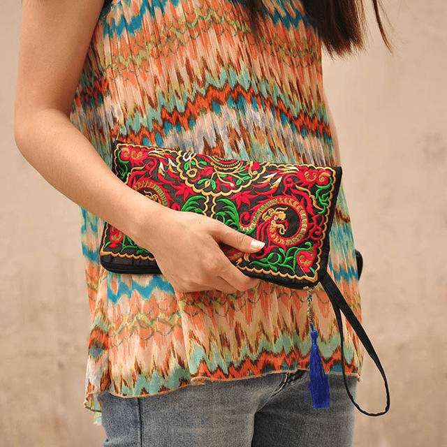 Embroidered Tassel Vintage Wallet