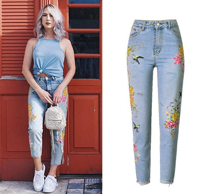 Floral Embroidered High Waist Jeans