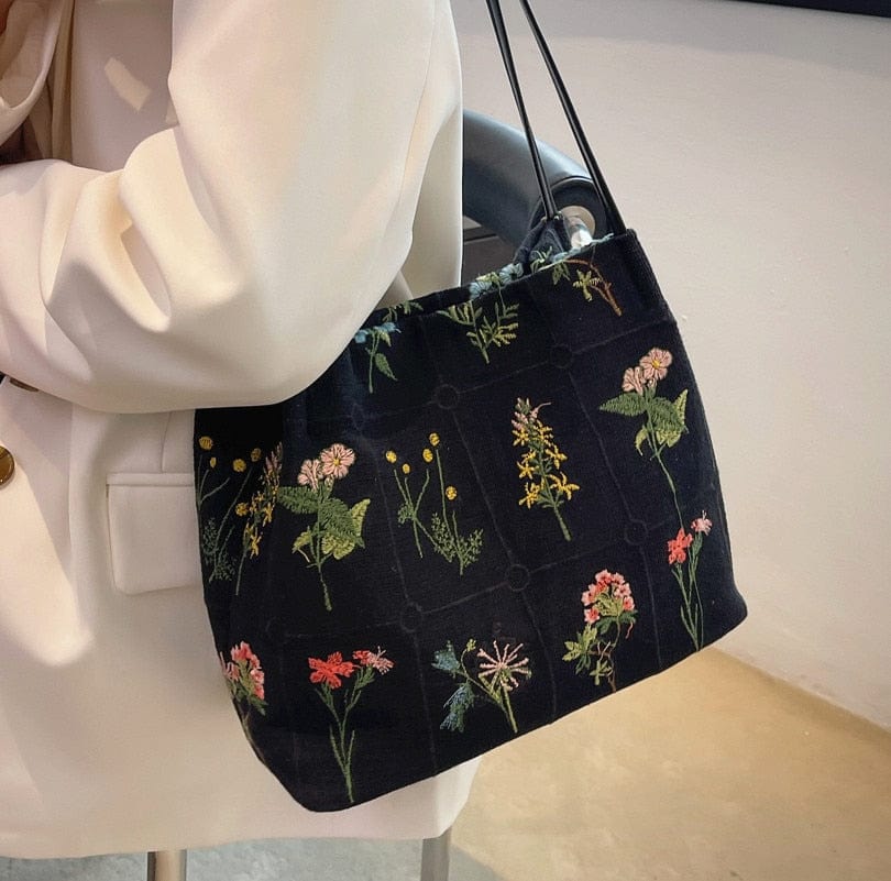 Floral Embroidered Handbag