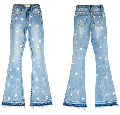 Daisies Embroidered Flare jeans