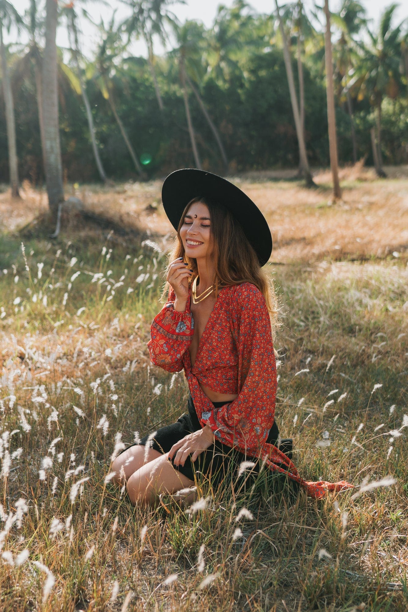 Freya Retro V Neck Bell Sleeve Blouse in Red