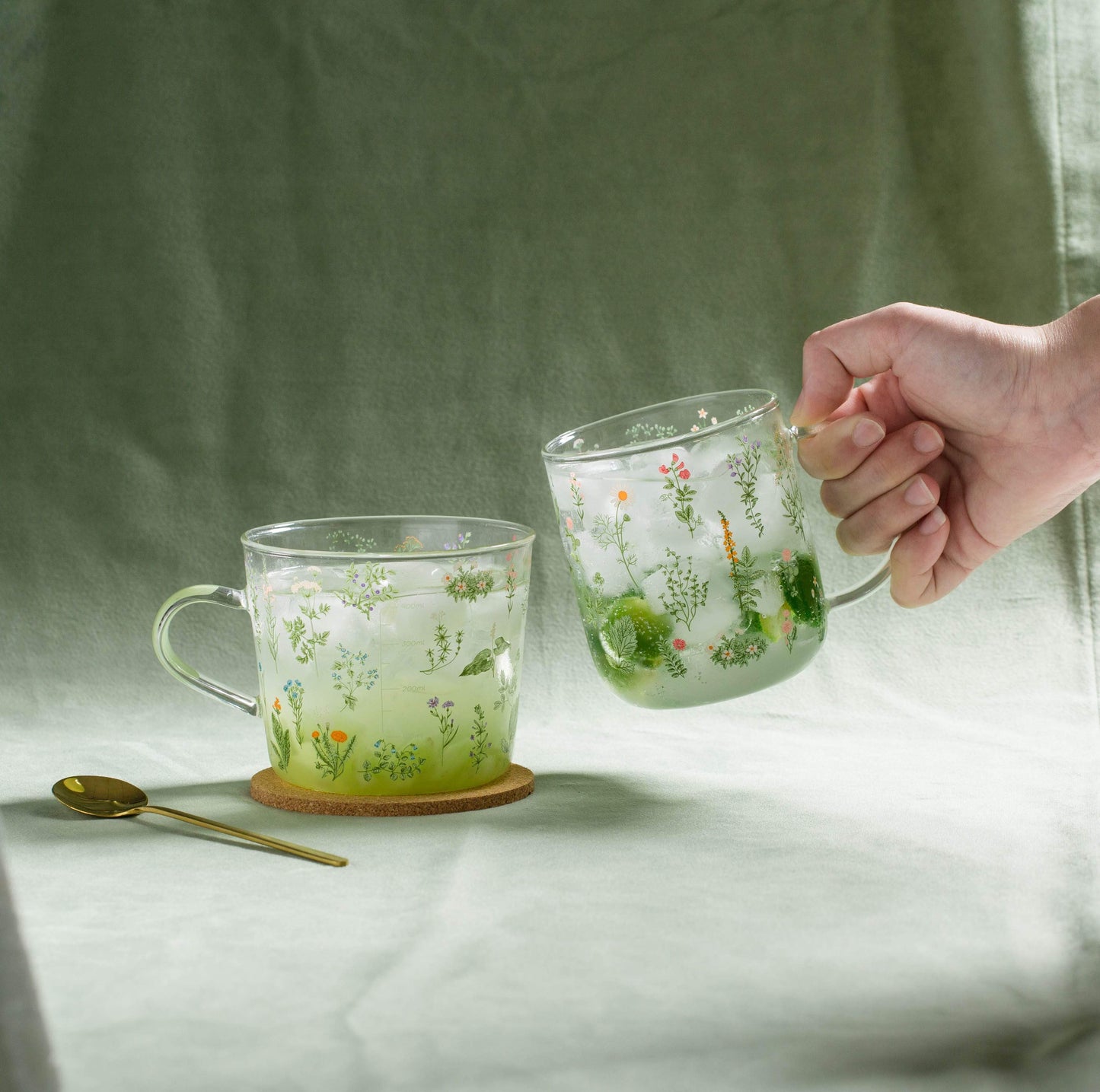 Grass & Flowers Glass Mug