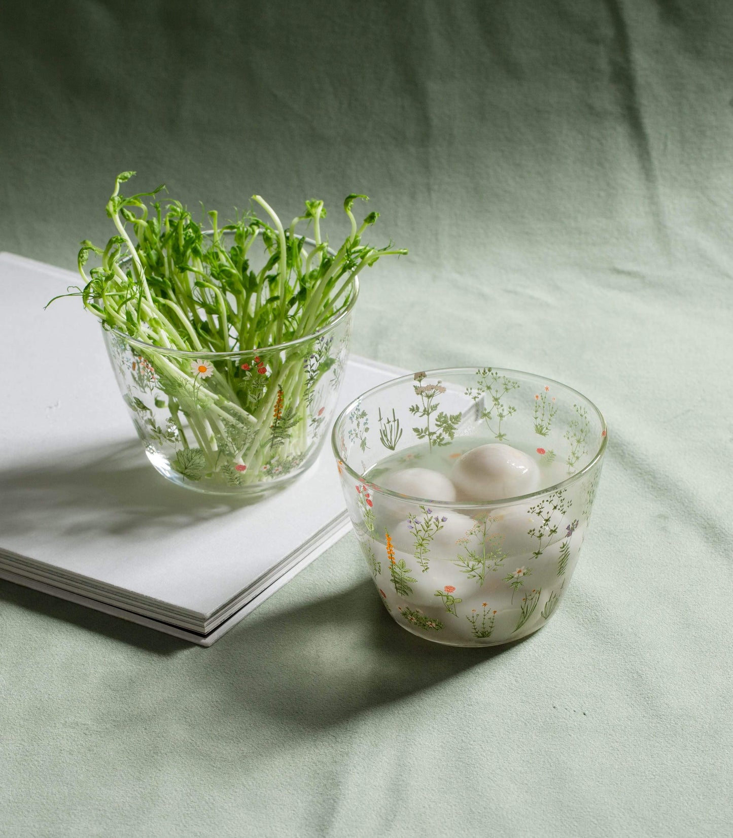 Grass & Flowers Glass Mug