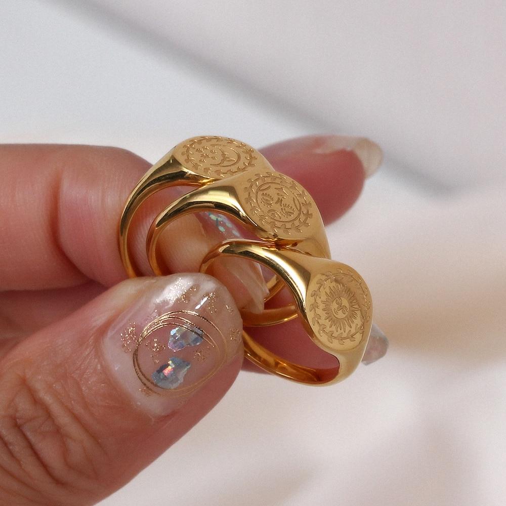 Love By The Moon Signet Ring