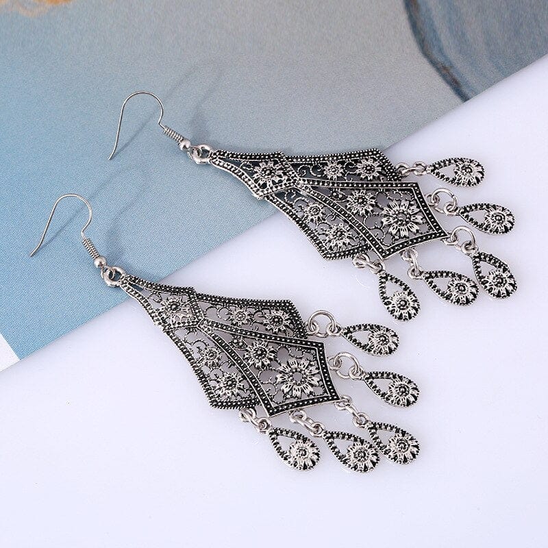 Art Nouveau Dangling Earrings