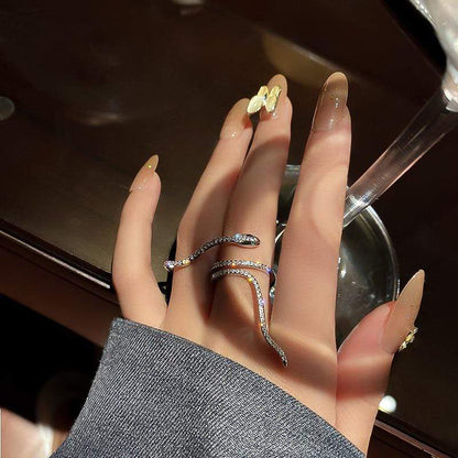 Splendid Snake Shape Ring