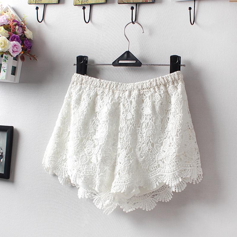 Francisca Lace Shorts