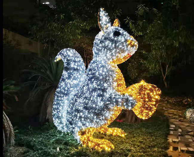 Extra Large Outdoor Christmas Light squirrel